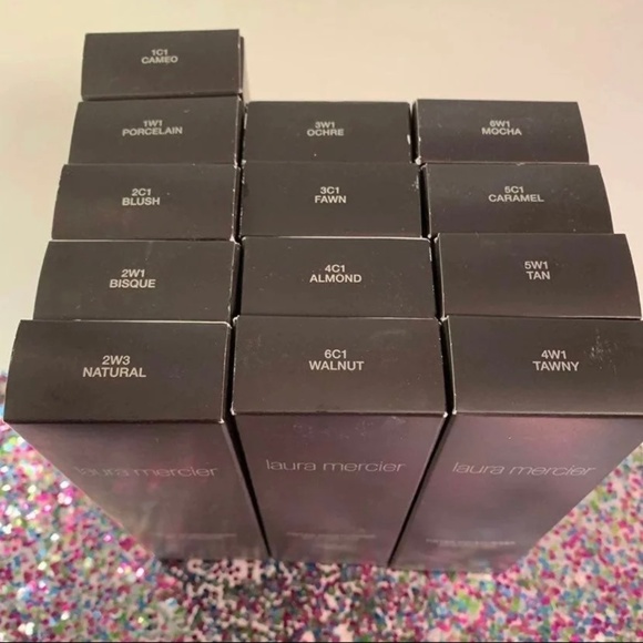 Laura Mercier Tinted Moisturizer Oil Free Choose Your Shade New in Box - Picture 4 of 4